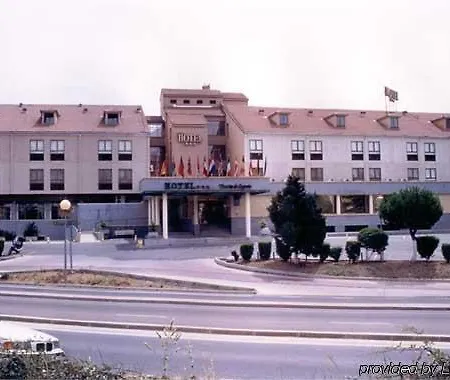 Otel Puerta De Segovia