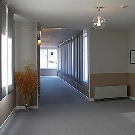 Puerta De Segovia Otel 4*